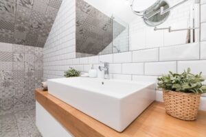 Revitalize Your Bathroom with Expert Tub and Tile Refinishing Services